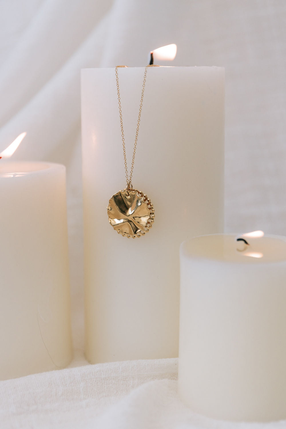 Collier Eos