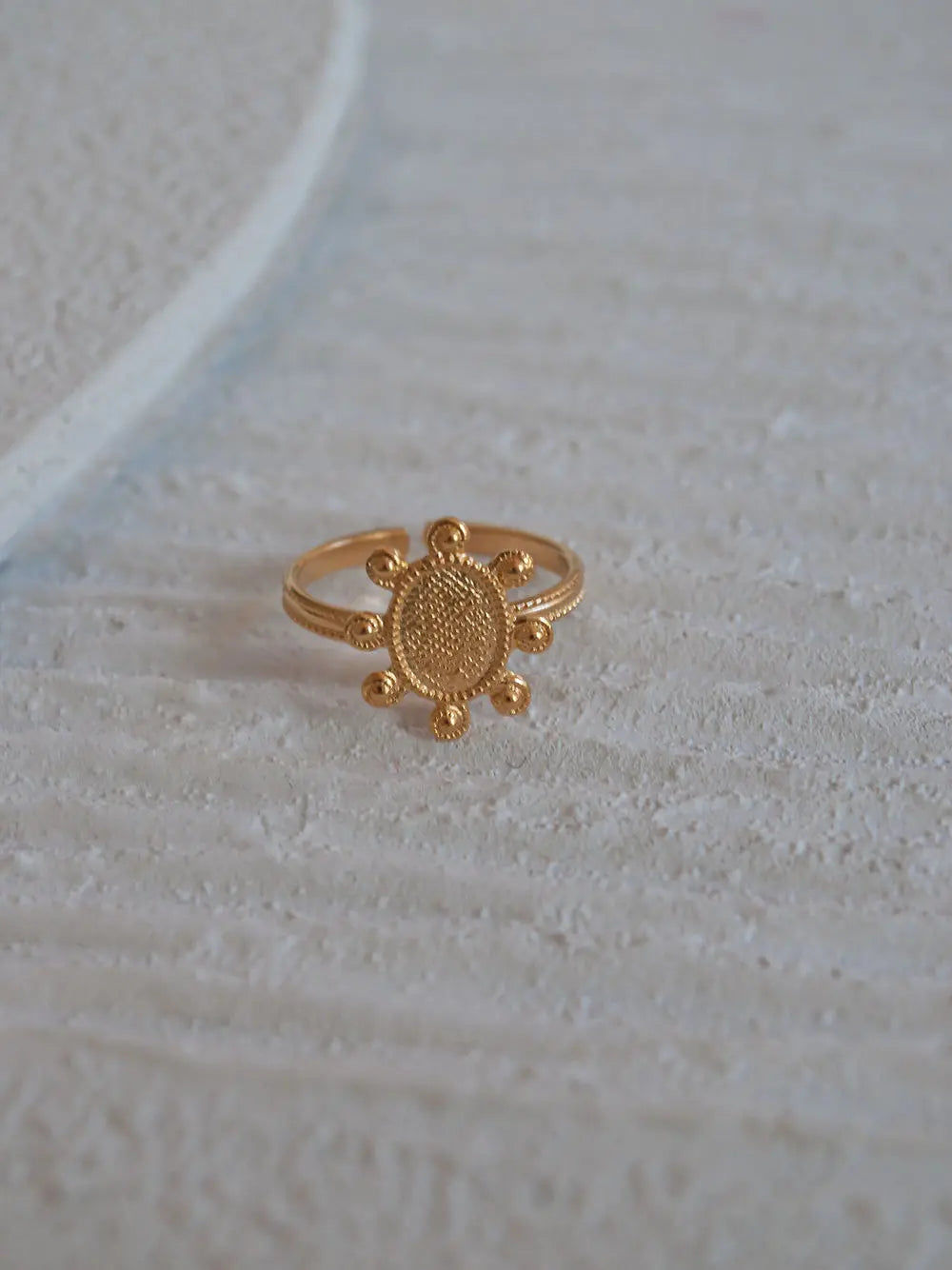 Bague Anémone Un de ces quatre