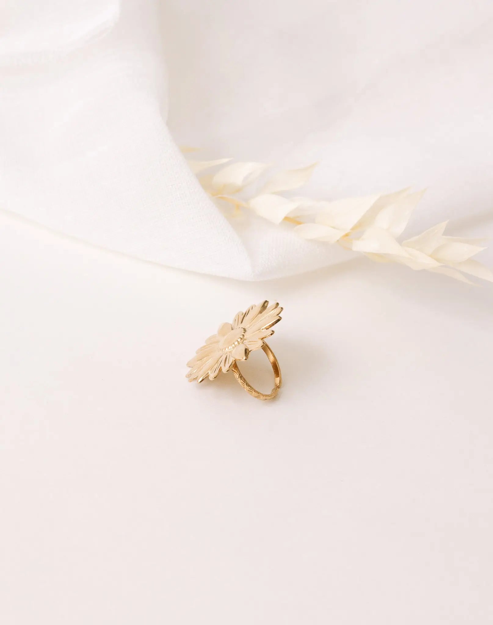 Bague Marguerite Un de ces quatre