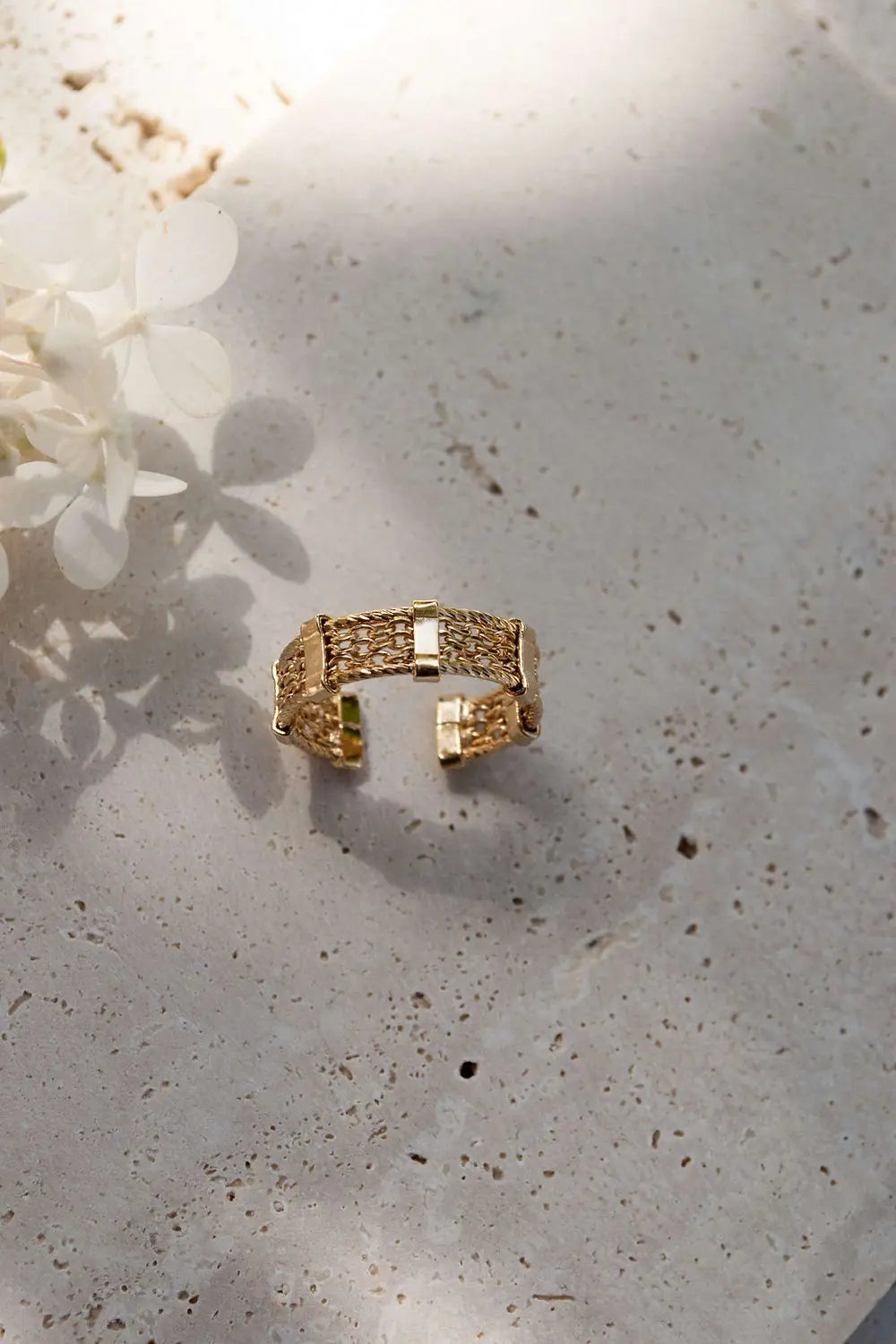 Bague triomphe Un de ces quatre