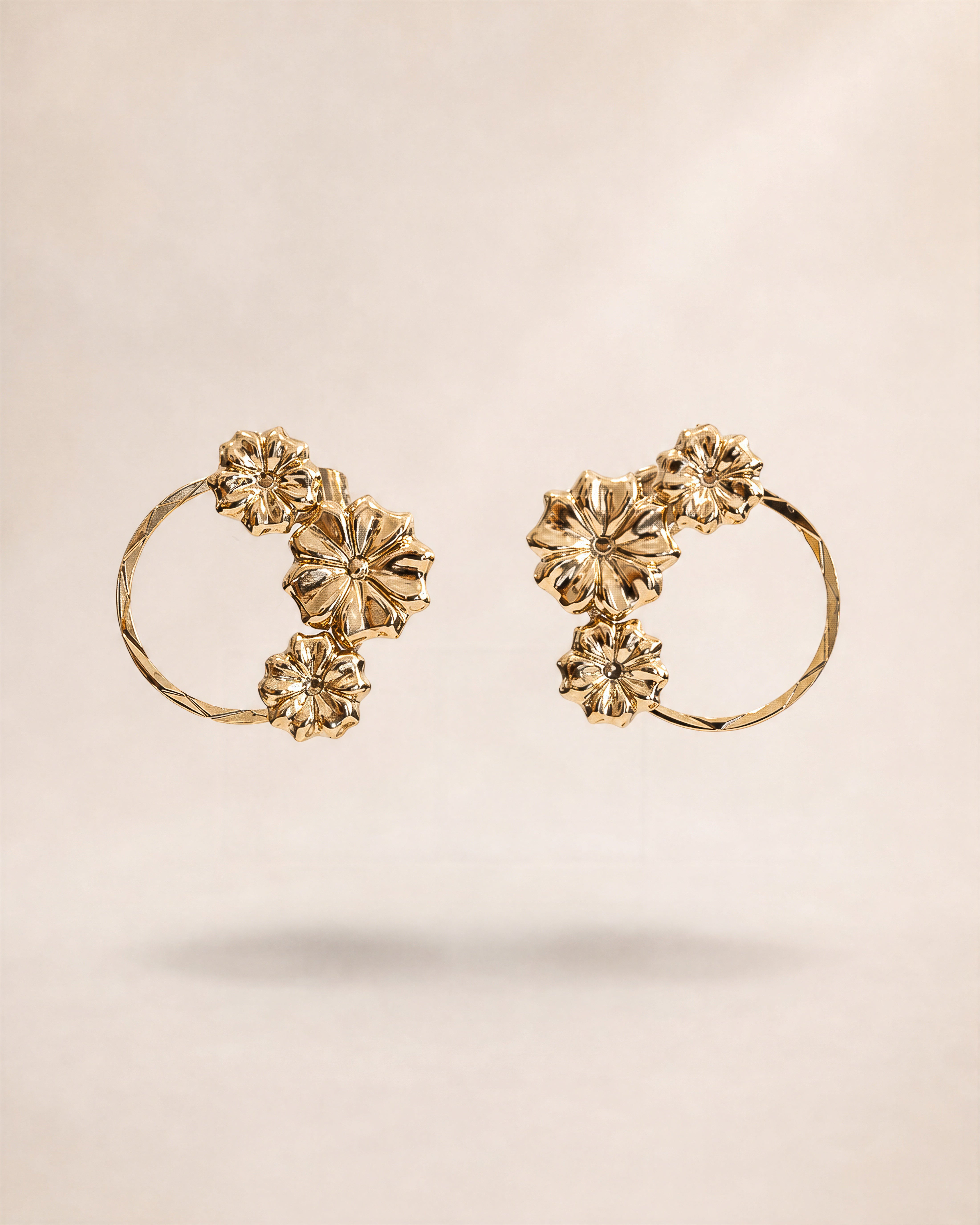 Boucles Sakura UN DE CES QUATRE