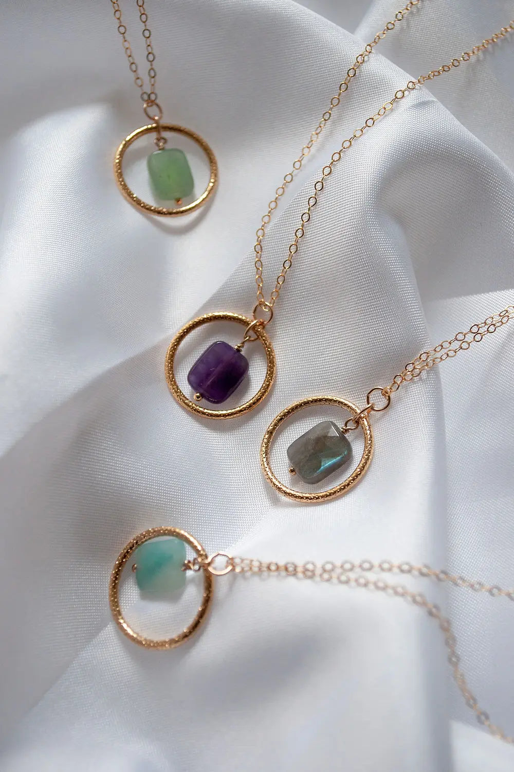 Collier Rê Un de ces quatre