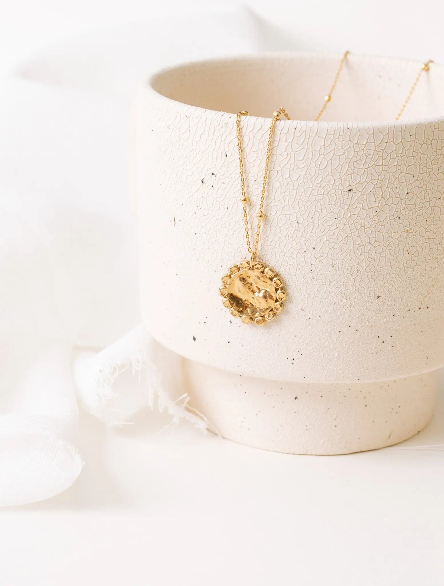 Collier Tournesol Un de ces quatre