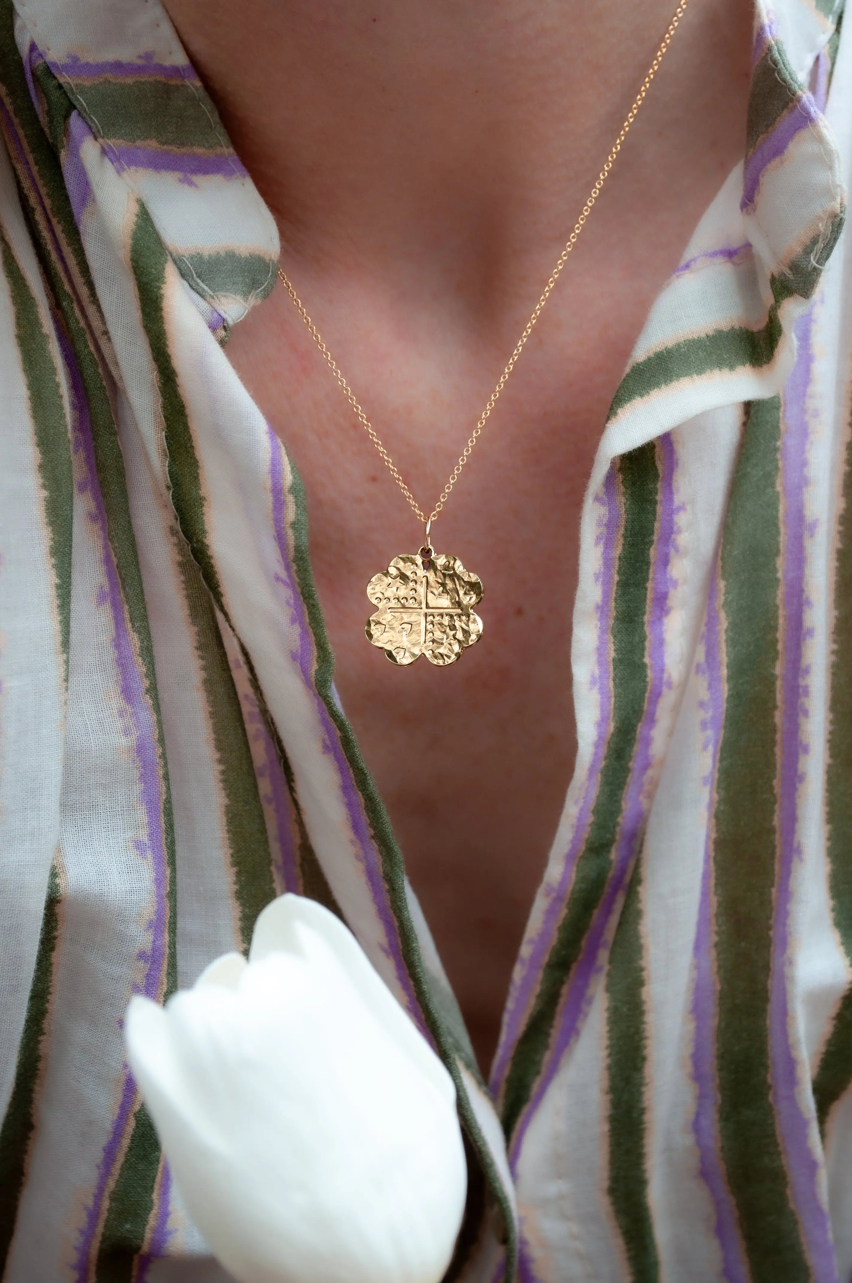 Pendentif Trèfle Un de ces quatre