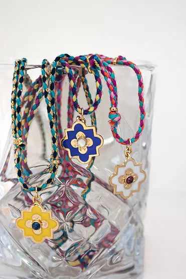 Collier Alfama Un de ces quatre 