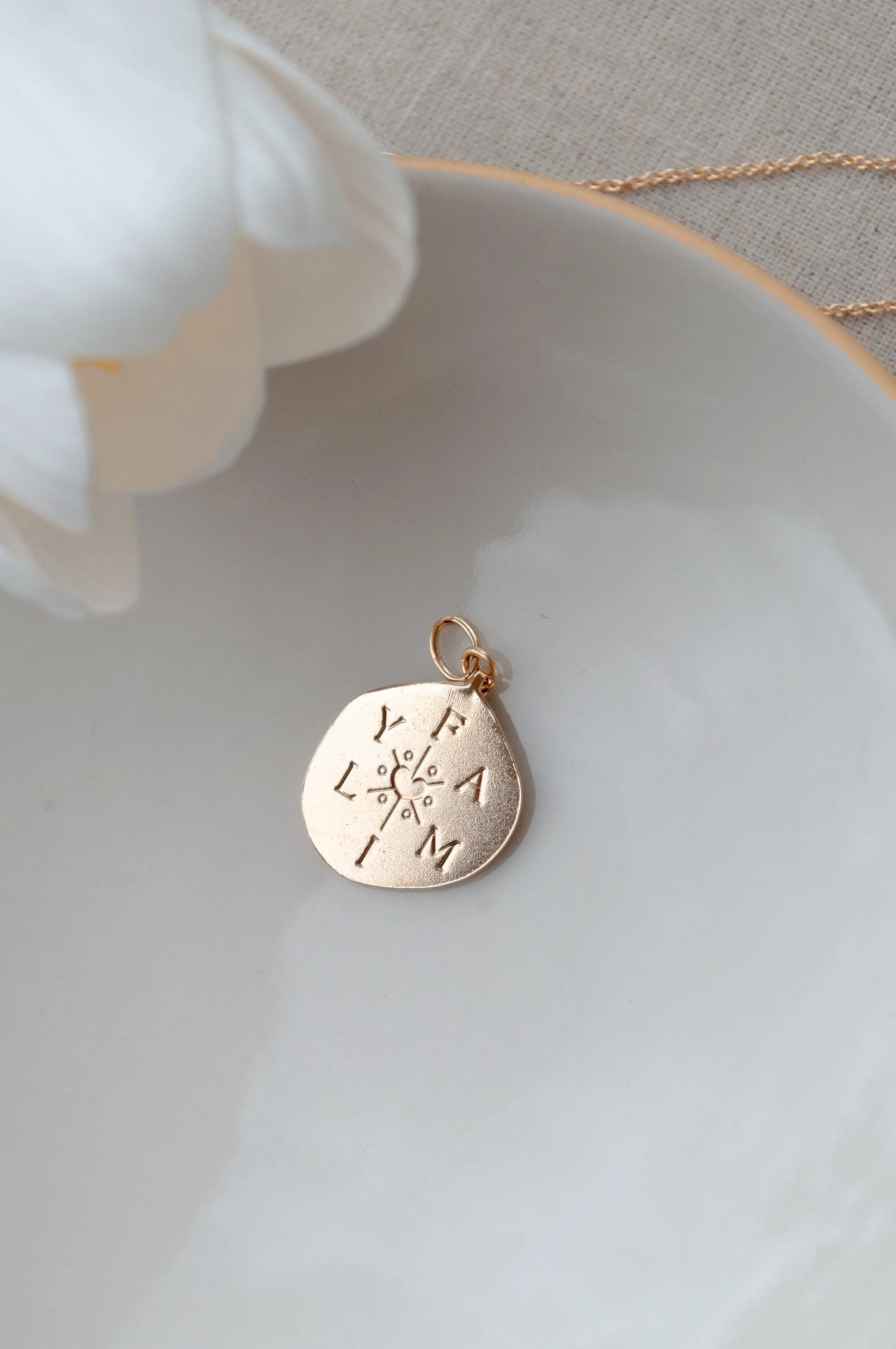 Pendentif Family Un de ces quatre 