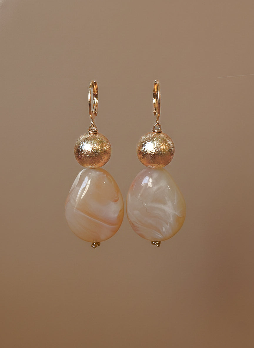 Boucles Ishi UN DE CES QUATRE 